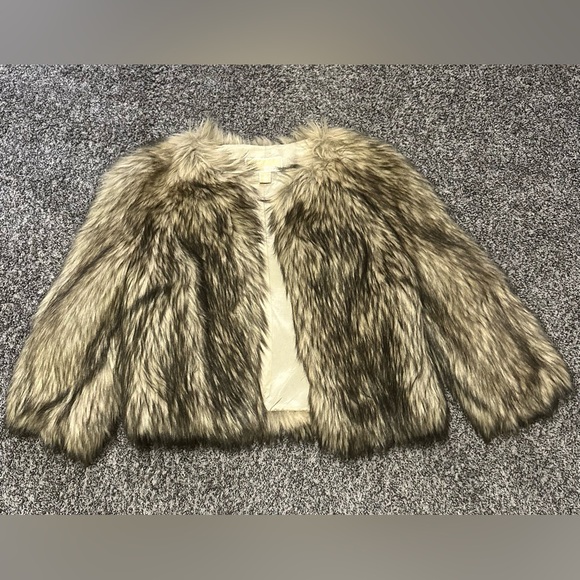 Michael Michael Kors Cropped Faux Fur Jacket with 3/4 Sleeves, Size M - Picture 2 of 7